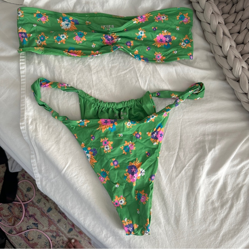 frankie’s bikinis green floral two piece SOLD TOGETHER NEVER WORN NO TAGS